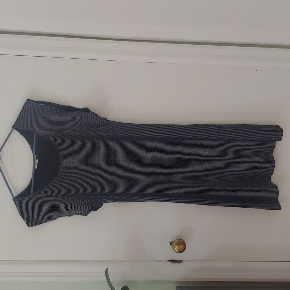 Como Blu Black and white horizontally stiped dress... Size=Medium